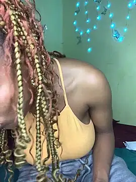 Snapshot of Seductive_Yellow_Titties chatting on May 15, 2026, 7:23 pm Seductive Yellow Titties online show from May 15, 2026, 7:23 pm