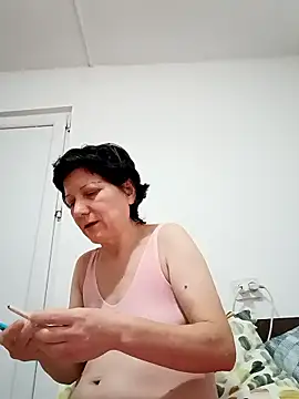 Vera Elle online show from November 14, 2025, 3:59 pm