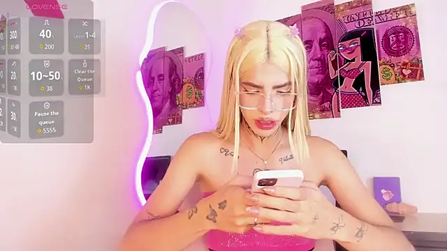 Rachell coollins online show from October 3, 2025, 9:27 pm