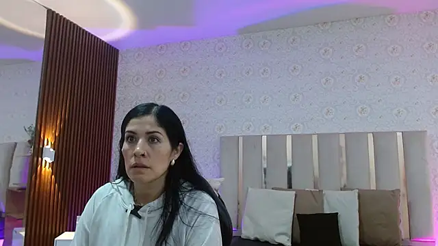 Snapshot of BLUE_TAY1 chatting on November 15, 2025, 11:58 am BLUE TAY1 online show from November 15, 2025, 11:58 am