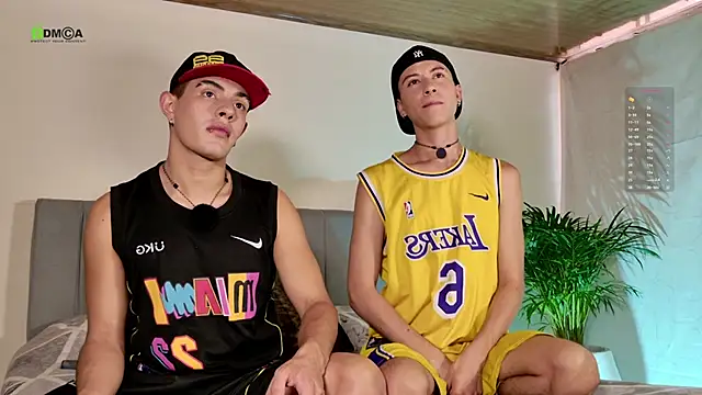 tivendann online show from December 4, 2025, 1:54 pm