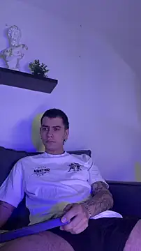 chris suarez online show from April 24, 2026, 8:33 pm