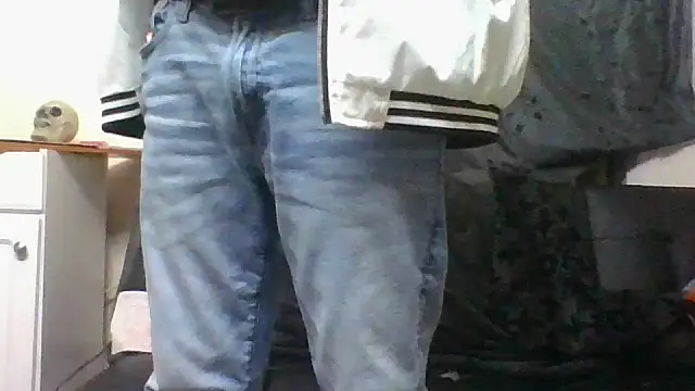 Snapshot of jarjar83 chatting on November 1, 2025, 5:36 am jarjar83 online show from November 1, 2025, 5:36 am