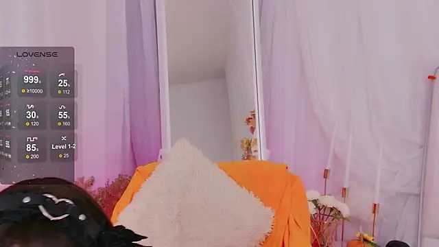 Miranda Kerry online show from October 31, 2025, 6:43 am