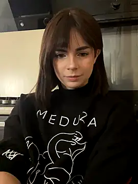 Miranda Kerry online show from September 29, 2025, 6:20 am