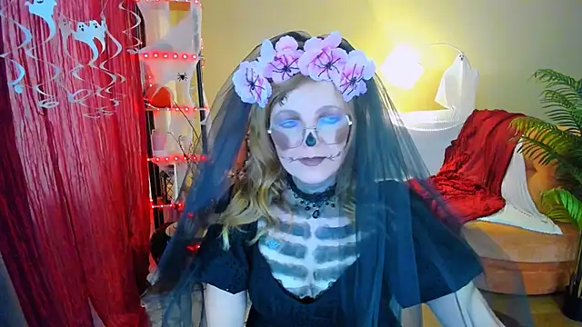 YourUniverser online show from October 31, 2025, 6:21 am