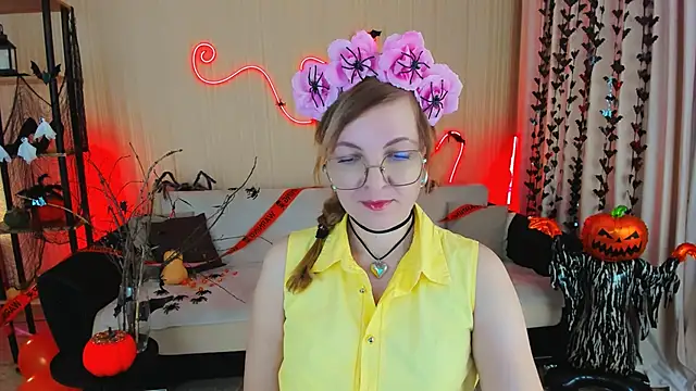 YourUniverser online show from October 30, 2025, 9:40 am