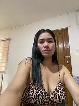 wildpussycat69 online show from July 12, 2026, 3:29 am