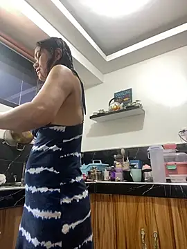 wildpussycat69 online show from June 25, 2026, 3:59 am