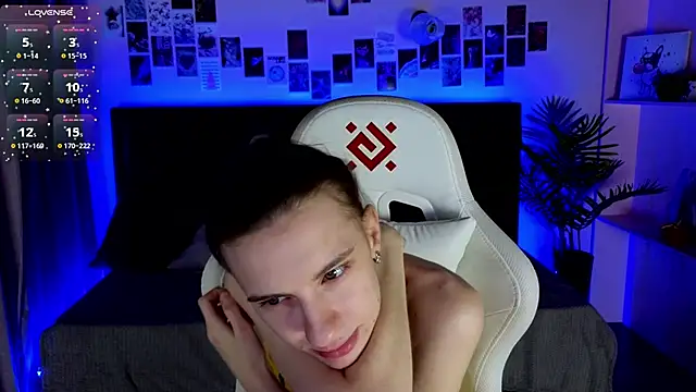 kaleriyaa  online show from November 14, 2025, 1:31 am