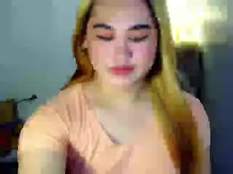 Annierose ts online show from April 3, 2026, 12:39 am