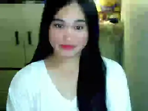 Annierose ts online show from April 14, 2026, 5:29 pm