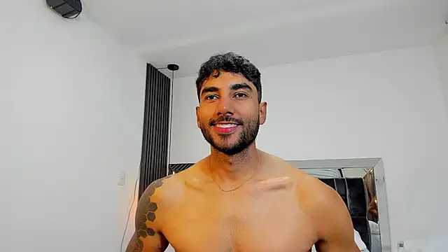 MARC THOMPSON  online show from October 26, 2025, 1:39 am