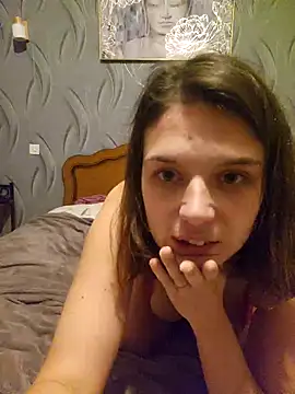 CoupleX85 online show from December 13, 2025, 8:59 pm