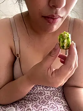 Snapshot of Bold-arabic-vibes chatting on September 18, 2025, 4:43 pm Bold-arabic-vibes online show from September 18, 2025, 4:43 pm