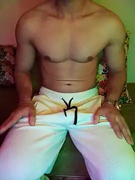 samio37 online show from April 18, 2026, 4:09 pm