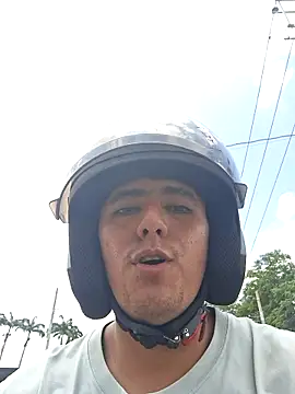 Joel4518 online show from April 22, 2026, 3:19 pm