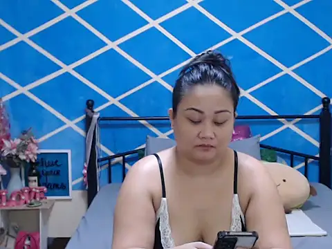 jengrey online show from October 8, 2025, 11:05 pm