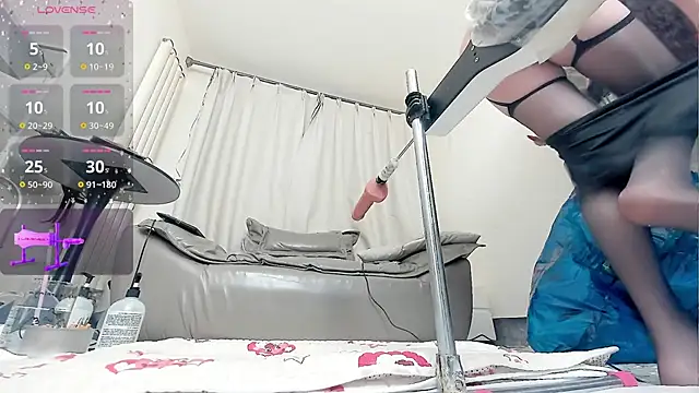 fox-yiyi online show from March 1, 2026, 12:05 pm