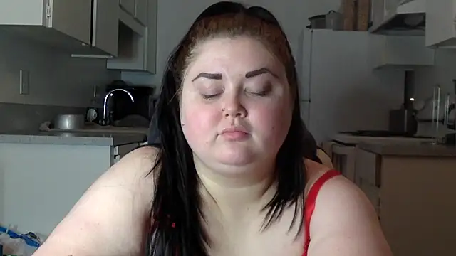 JJbaby1 online show from September 15, 2025, 9:54 am