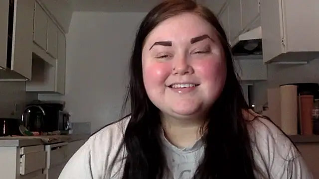 JJbaby1 online show from November 17, 2025, 3:38 pm