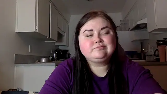 JJbaby1 online show from September 14, 2025, 9:31 am