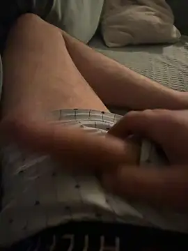 Bigtitsloveshow online show from April 2, 2026, 3:24 am