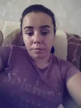 CutieMarine online show from October 5, 2025, 1:46 pm