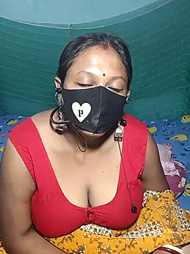 Snapshot of Hotty-rosni chatting on September 19, 2025, 10:58 pm Hotty-rosni online show from September 19, 2025, 10:58 pm