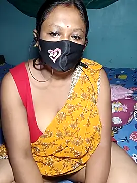 Snapshot of Hotty-rosni chatting on September 24, 2025, 10:27 pm Hotty-rosni online show from September 24, 2025, 10:27 pm