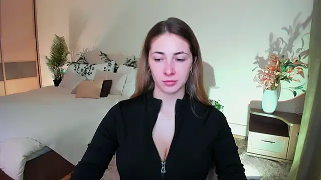 SensitiveSooul online show from September 10, 2025, 7:24 pm