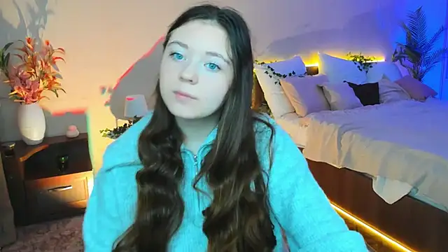 AlluringLookk online show from October 19, 2025, 4:37 am