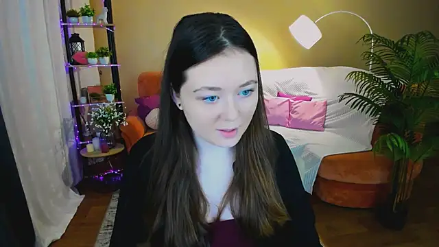 AlluringLookk online show from January 16, 2026, 4:33 pm