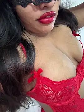 SL Angelxx online show from April 5, 2026, 8:04 pm