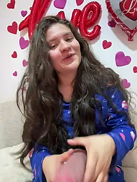 Emilyybennet  online show from February 12, 2026, 4:01 am