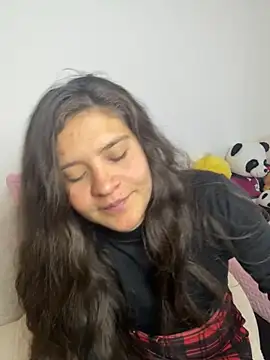 Snapshot of Emilyybennet_ chatting on November 7, 2025, 10:03 pm Emilyybennet online show from November 7, 2025, 10:03 pm