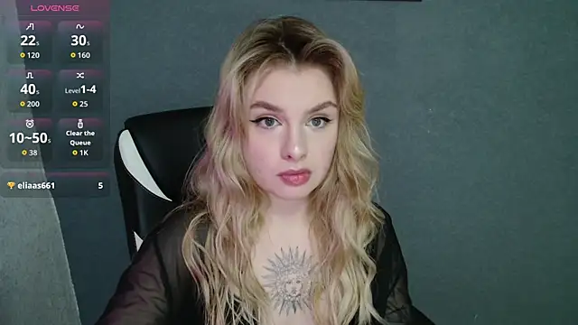 AngelicaHollywood online show from October 27, 2025, 9:38 pm