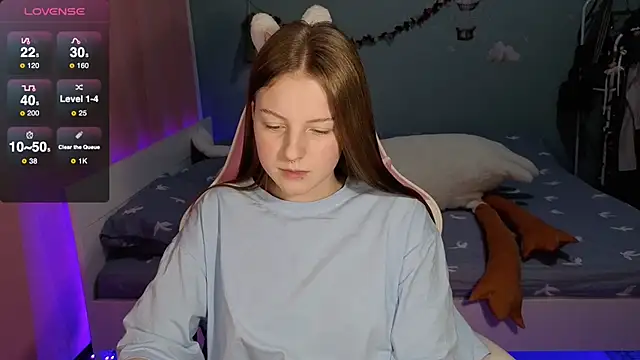 stefaniyaaa online show from September 12, 2025, 5:45 pm