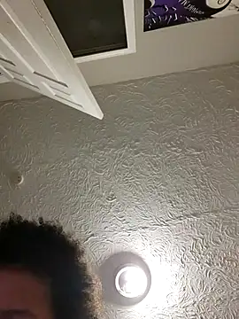 chocolate bella online show from April 9, 2026, 3:30 am