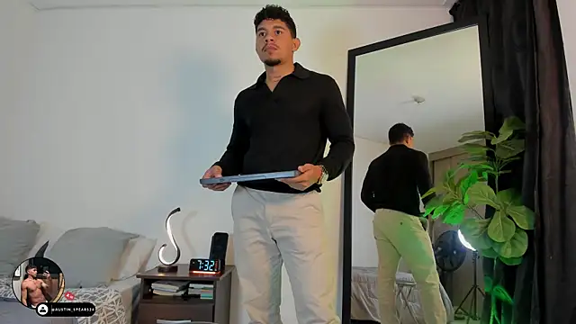 austin spears  online show from October 13, 2025, 12:34 am