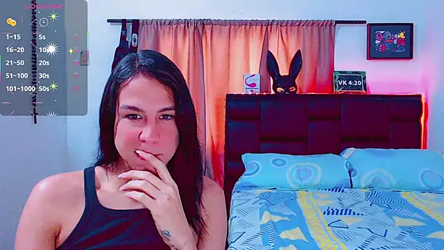 Snapshot of Azley_sweet chatting on March 18, 2025, 1:55 pm Azley sweet online show from March 18, 2025, 1:55 pm