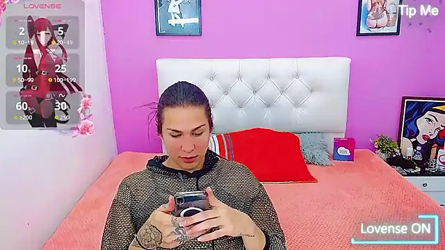 Snapshot of Azley_sweet chatting on September 24, 2025, 7:42 pm Azley sweet online show from September 24, 2025, 7:42 pm