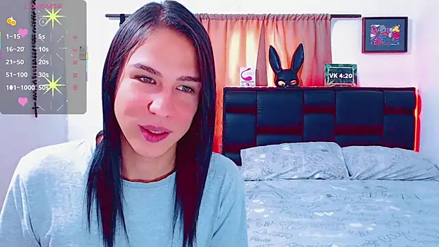 Snapshot of Azley_sweet chatting on March 5, 2025, 2:45 pm Azley sweet online show from March 5, 2025, 2:45 pm