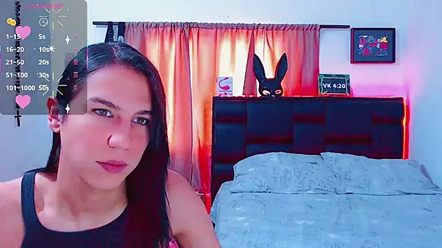 Snapshot of Azley_sweet chatting on March 13, 2025, 1:18 pm Azley sweet online show from March 13, 2025, 1:18 pm