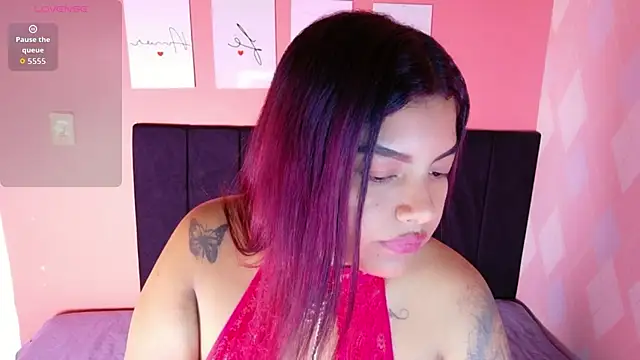 curvybrunnett online show from March 13, 2026, 12:10 pm