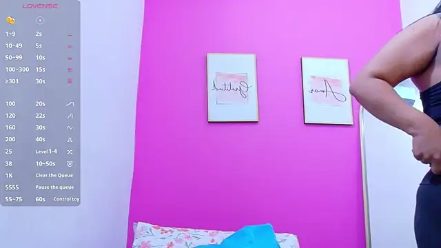 Snapshot of curvybrunnett chatting on September 14, 2025, 11:43 am curvybrunnett online show from September 14, 2025, 11:43 am