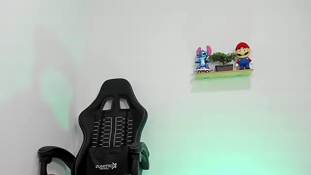 Snapshot of Mikecooper chatting on February 23, 2026, 7:20 am Mikecooper online show from February 23, 2026, 7:20 am