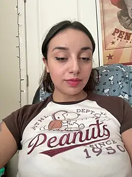 Snapshot of CharmingMaddie chatting on February 6, 2026, 4:47 pm CharmingMaddie online show from February 6, 2026, 4:47 pm