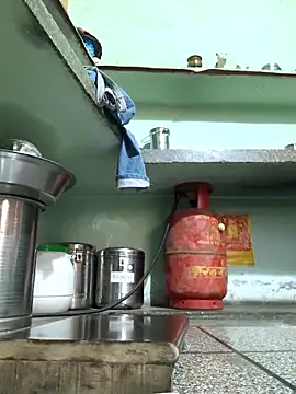 Love-pari077 online show from October 12, 2025, 12:34 am