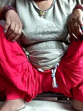 Love-pari077 online show from April 8, 2026, 2:02 am